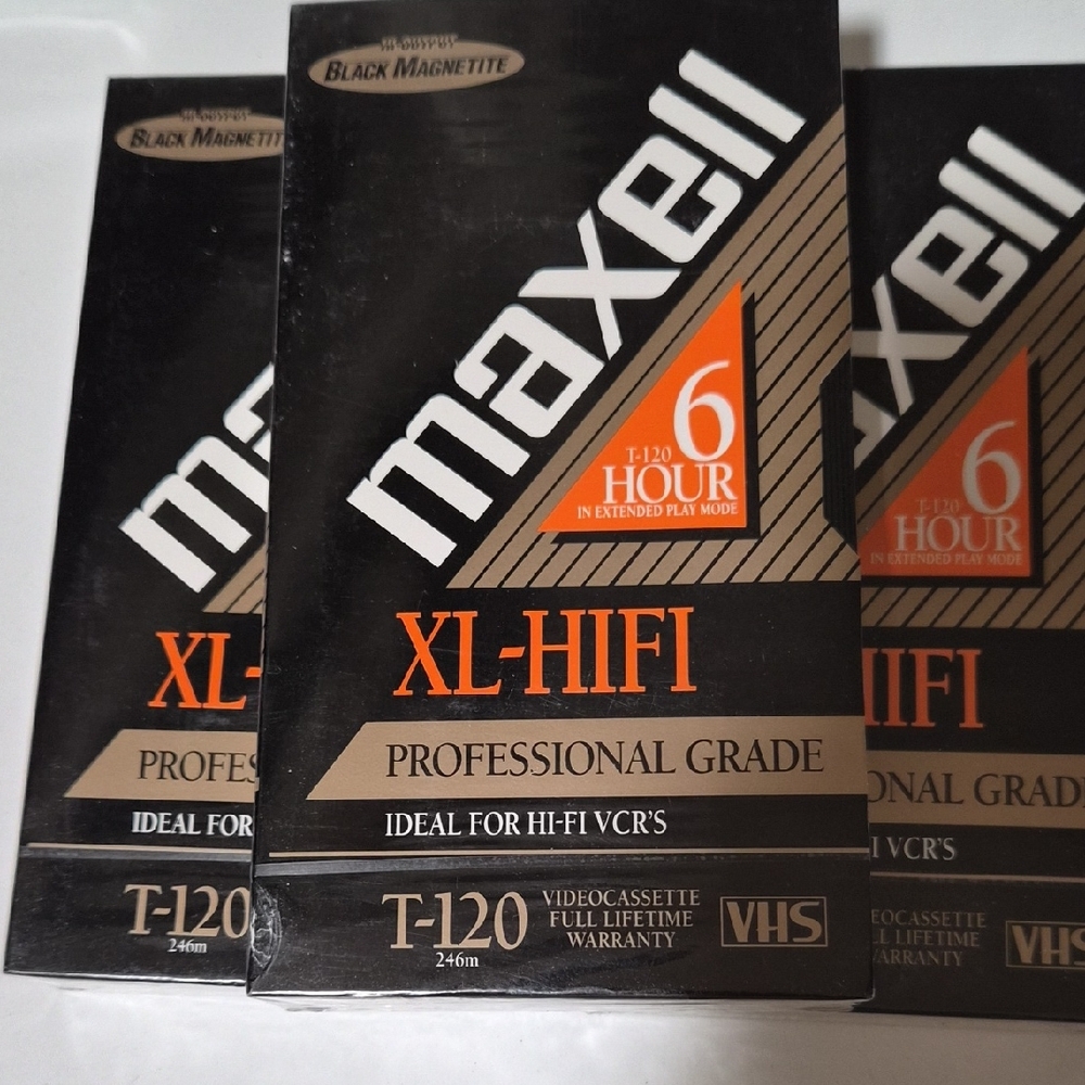 3 XL-HIFI MAXELL 6 HOUR FOR VCR'S. EXTENDED PLAY MODE